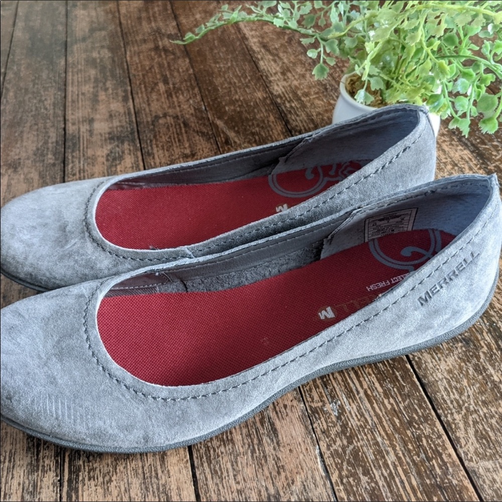 ✨💨Merrell shoes sz 8.5 gray leather